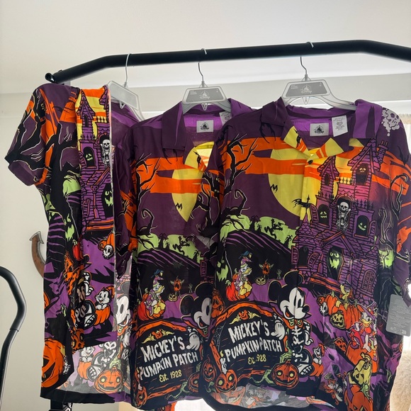 3 Large Mickey's pumpkinHalloween Shirts